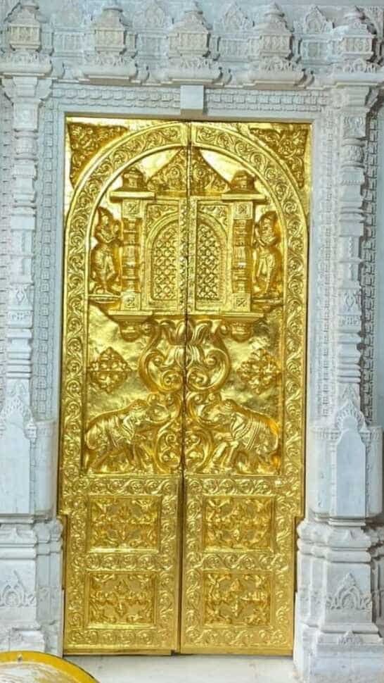 gold-door-ram-mandir-image